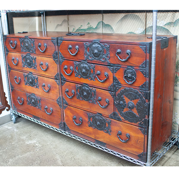 仙台地方の夫婦箪笥が入荷しました。 | 骨董品の買取なら杉並区の道具