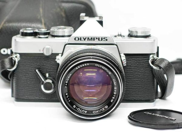 オリンパス フィルムカメラ OM-1