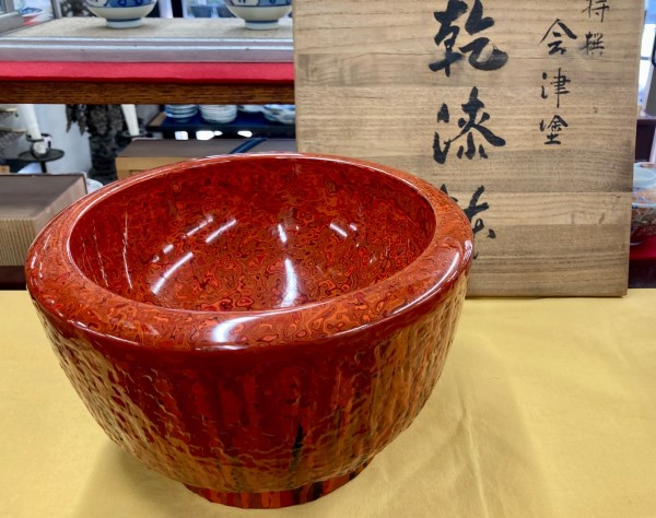 会津塗・乾漆鉢を店頭にて販売しております。 | 骨董品の買取なら杉並 