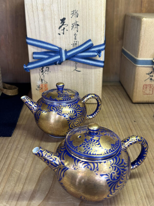 高野清鳳（黄檗陶司）作、茶注を 慈光店頭にて販売しております。Tea 