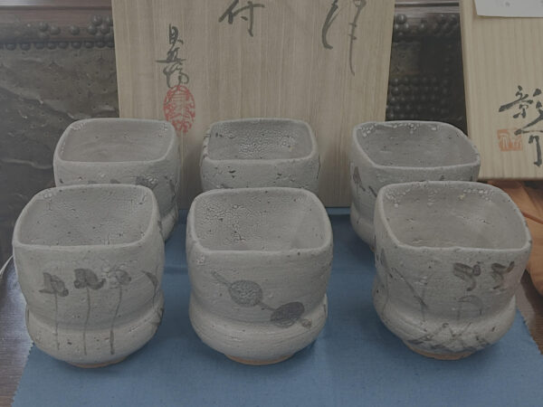 中川自然坊 絵唐津筒向付を慈光店頭にて販売しております